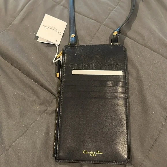 Beautiful dior crossbody wallet on a strap - Picture 2 of 8